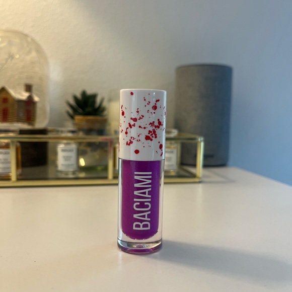 Baciami Lips Lipgloss in “Hocus Pocus” - Picture 1 of 1